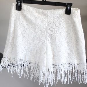 Rancho Estancia white lace shorts size medium